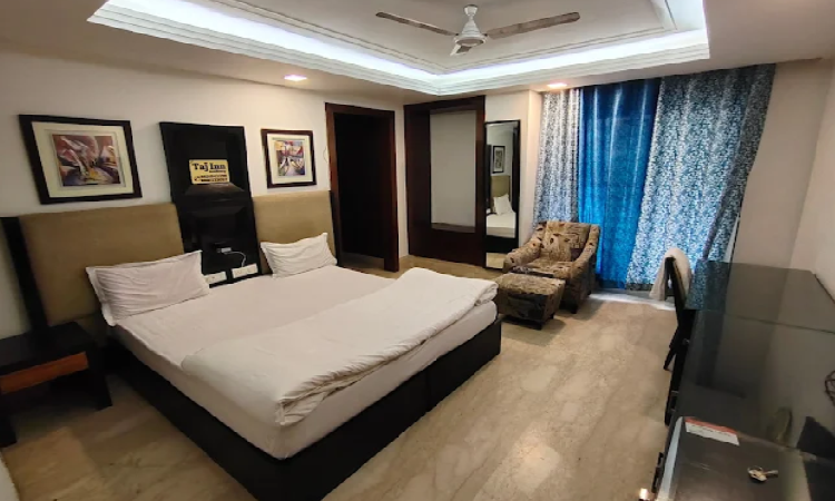 1 x Deluxe Room